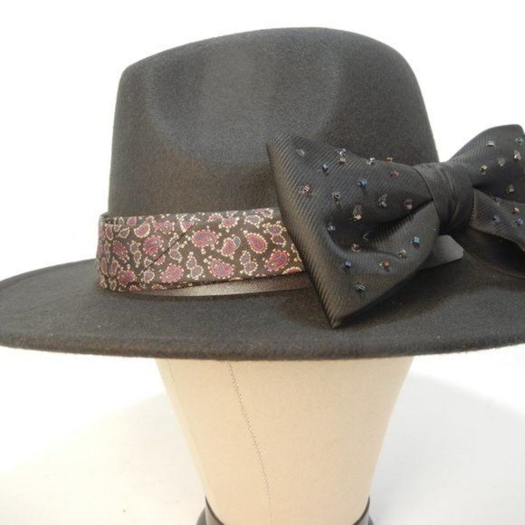 Boho Fedora woman's fancy big bow hat, Black fedora with black beaded bow handma - Picture 2 of 3